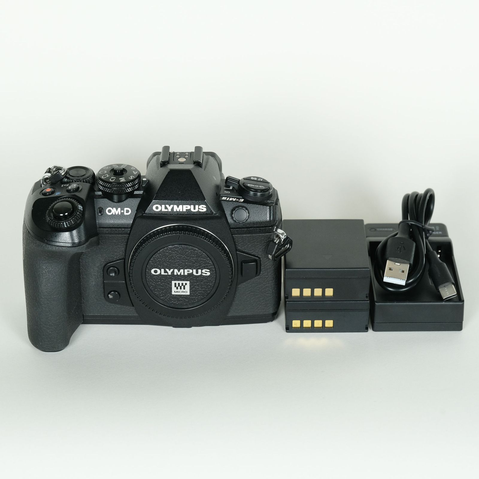 [並品 | シャッター数50,420回] OLYMPUS OM-D E-M1 Mark II [ボディ] | マイクロフォーサーズマウント