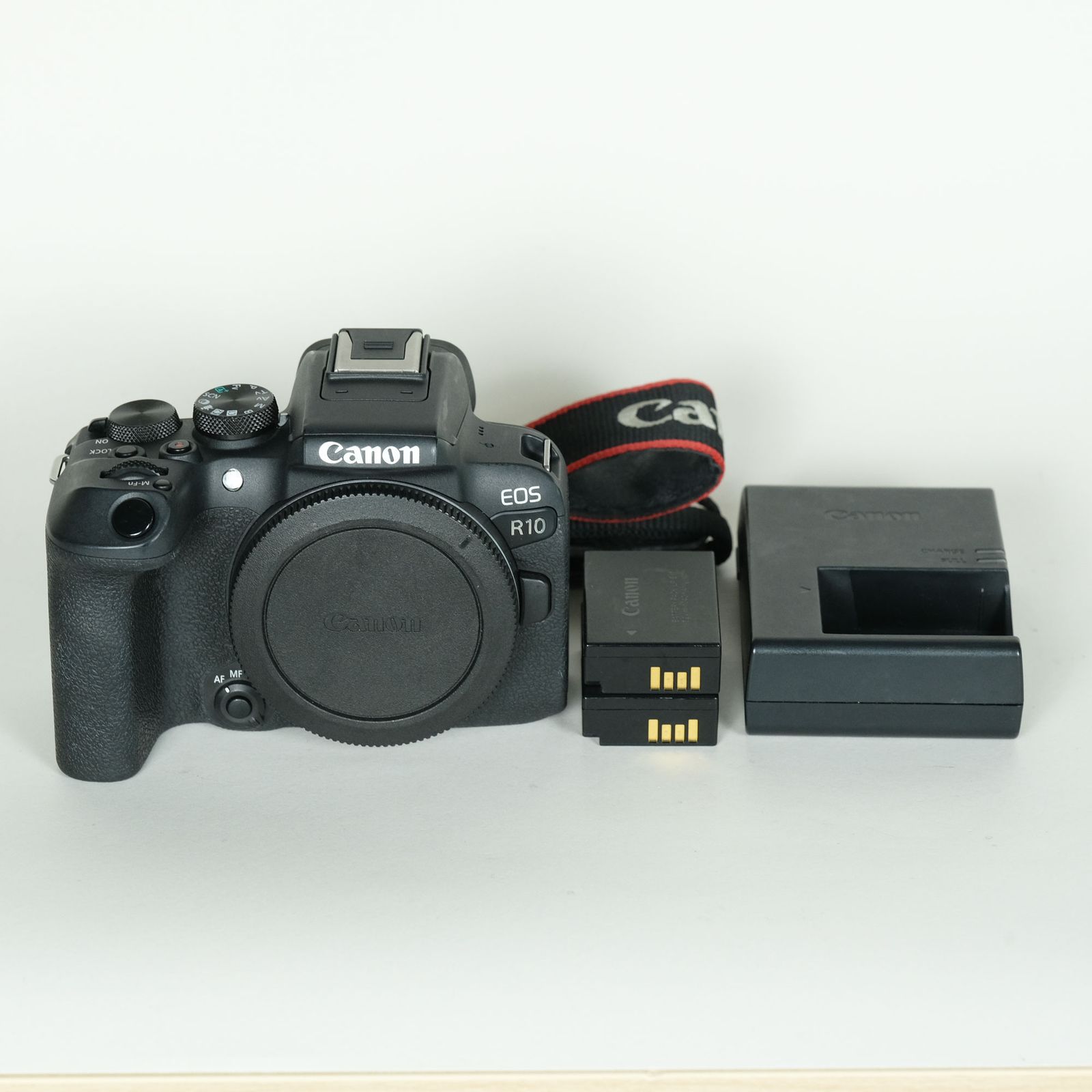 [良品 | バッテリー2個付] Canon EOS R10 [ボディ] | Canon RF-Sマウント