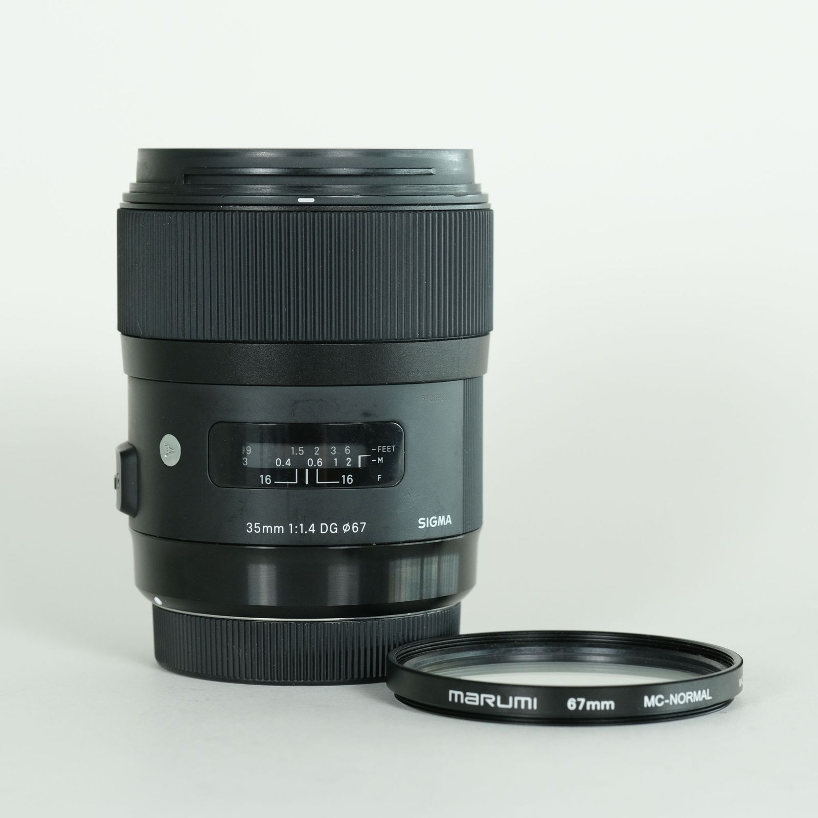 [良品 | フィルター付] SIGMA 35mm F1.4 DG HSM｜Art [キヤノン用] | Canon EFマウント