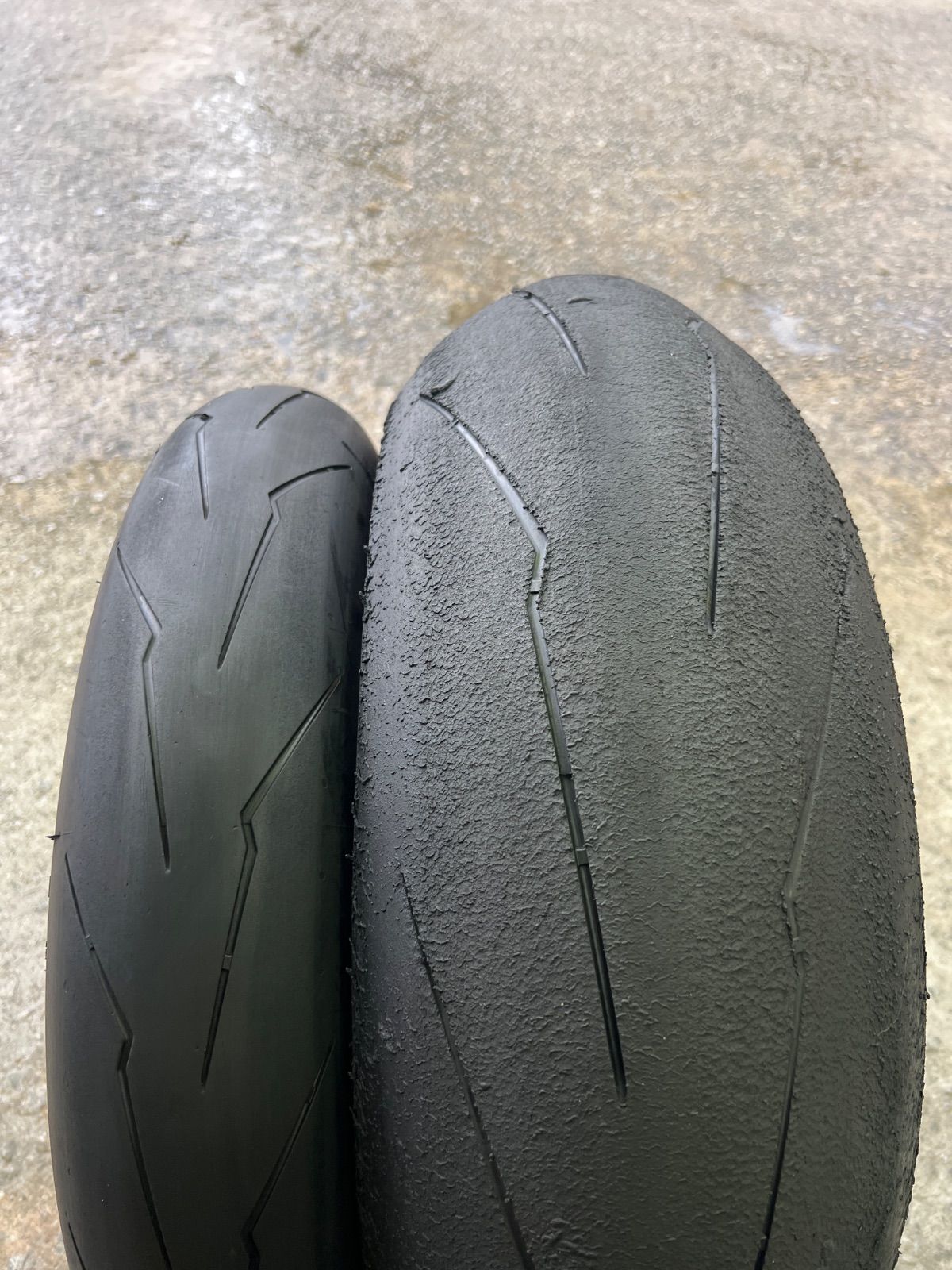 未使用品　スーパーコルサ 前後セット120/70 200/60 ZR17 ピレリ スーパーコルサV3 SP 前後セット 120/70ZR17 200/60ZR17 502