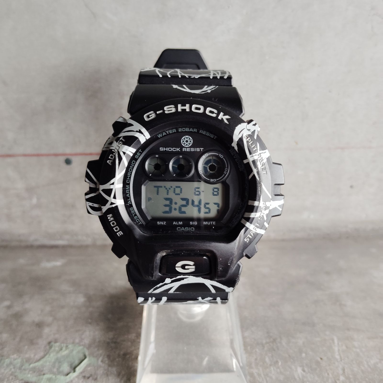 G-SHOCK × FUTURA GD-X6900FTR ジーショック フューチュラ 腕時計