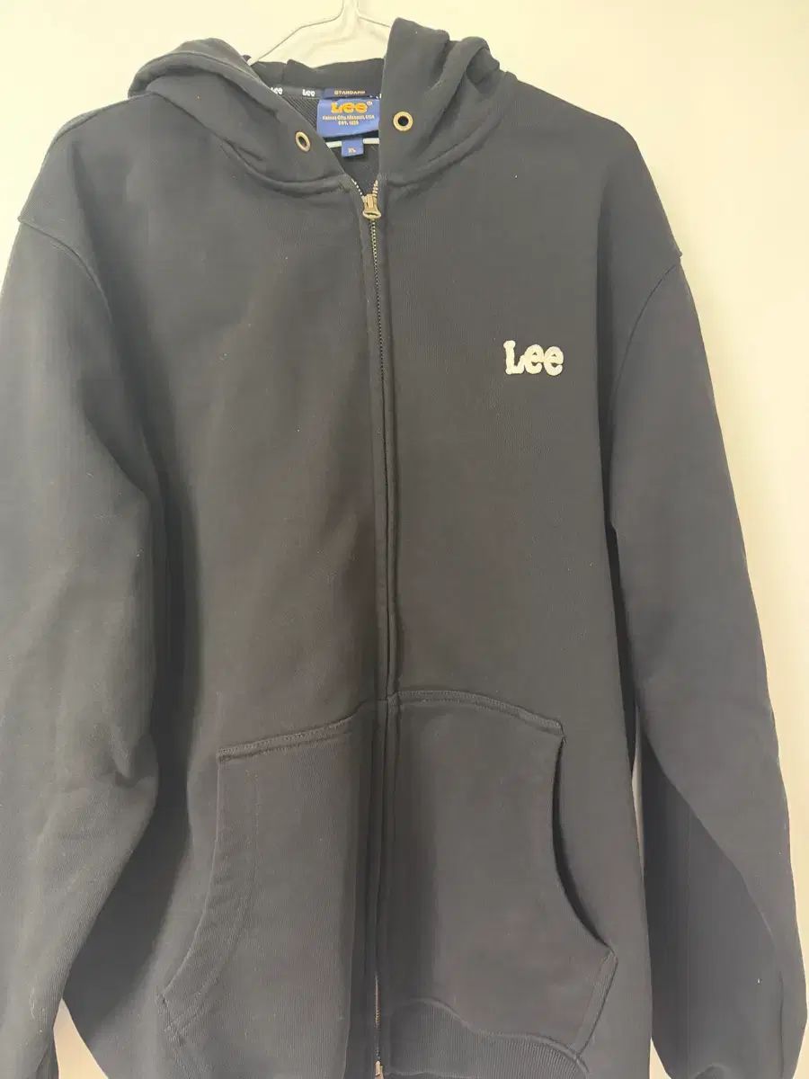 Lee フードジップアップ