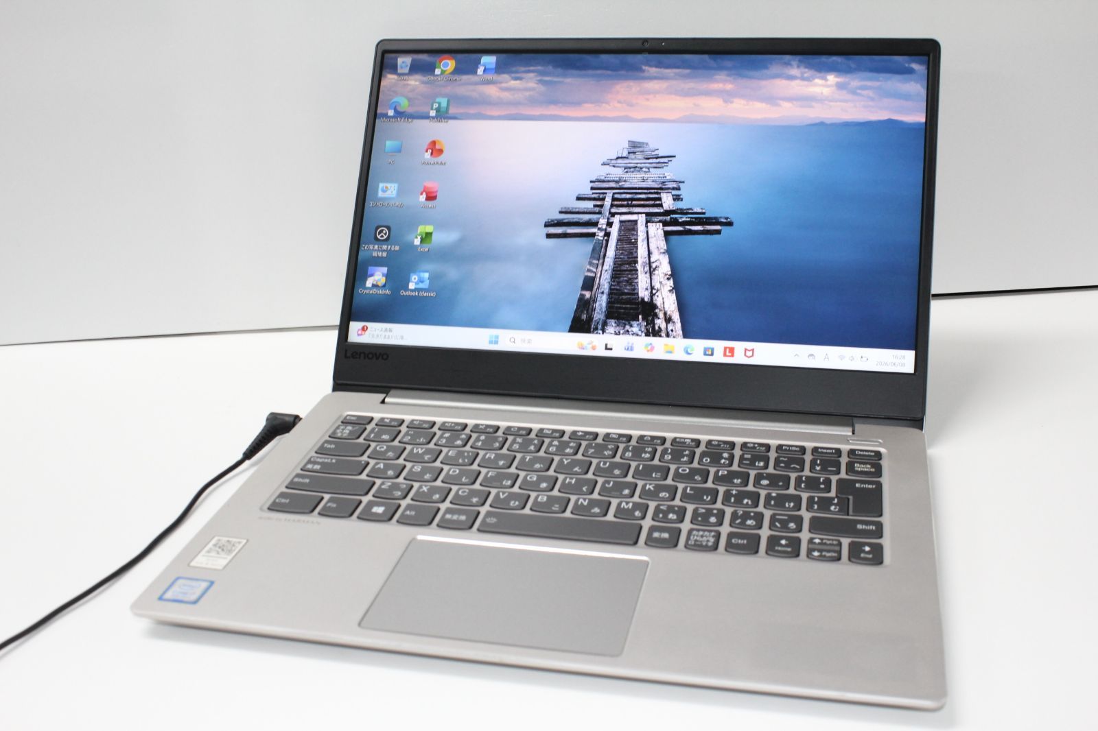 【中古ノートPC】Lenovo〈Ideapad 530S〉Core i7/SSD256GB/メモリ8GB ⑥