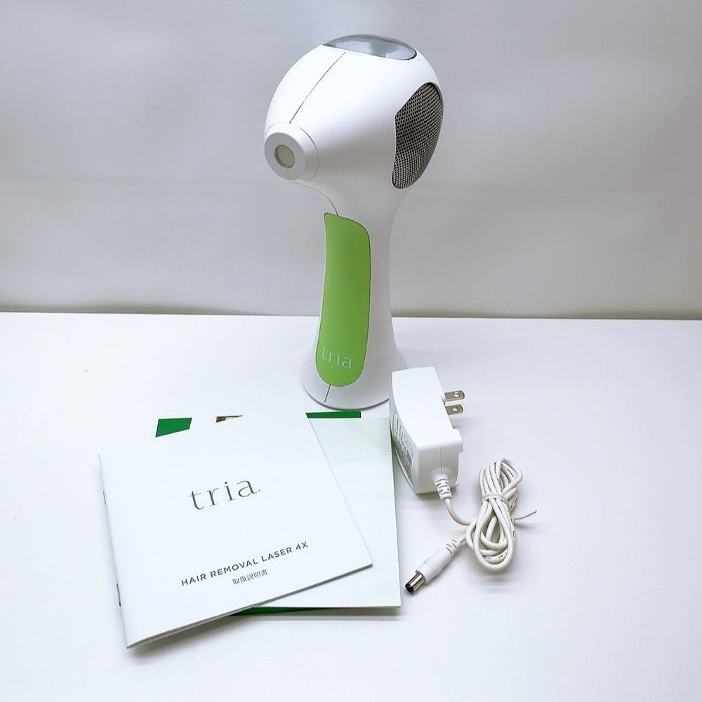 残量 ほぼ未使用＊付属品完備》 トリア パーソナルレーザー 4X Tria