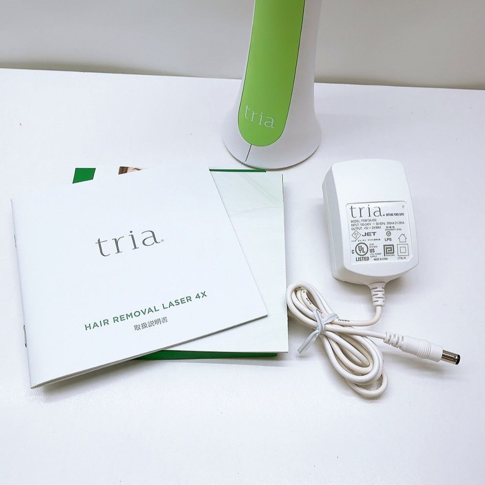 残量 ほぼ未使用＊付属品完備》 トリア パーソナルレーザー 4X Tria