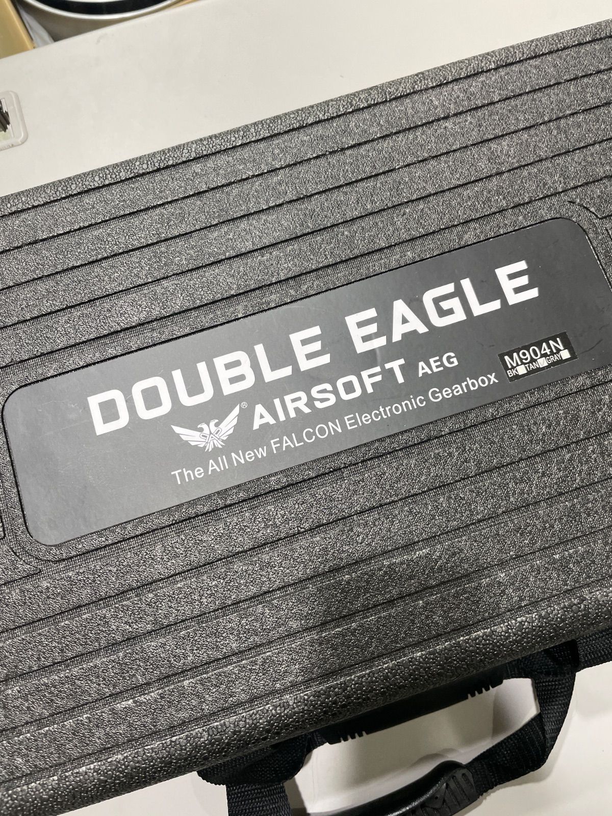 ダブルイーグル　エアーソフト　AEGのケース　電動ガン　トイガン　美品　HONEY BADGER PORTSMOUTH　NH AA0099 PROBLEMS サバイバルゲーム　サバゲー　まとめ売り　まとめセット　ケース付き！マニタリー　レア！入手困難！