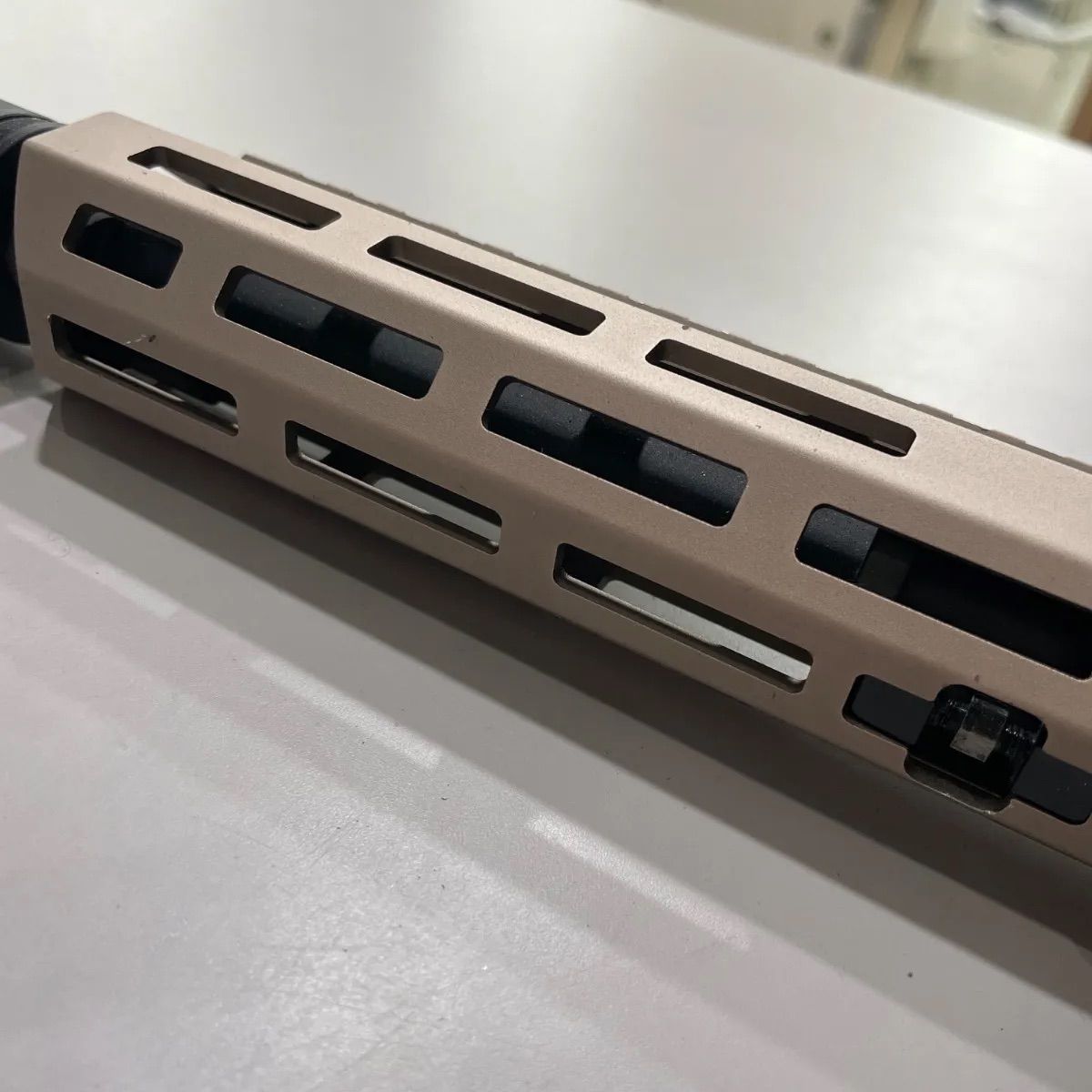 ダブルイーグル　エアーソフト　AEGのケース　電動ガン　トイガン　美品　HONEY BADGER PORTSMOUTH　NH AA0099 PROBLEMS サバイバルゲーム　サバゲー　まとめ売り　まとめセット　ケース付き！マニタリー　レア！入手困難！