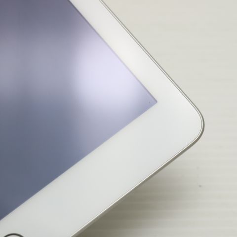 新品同様 SIMフリー iPad5 第5世代 Wi-Fi+Cellular セルラー 32GB