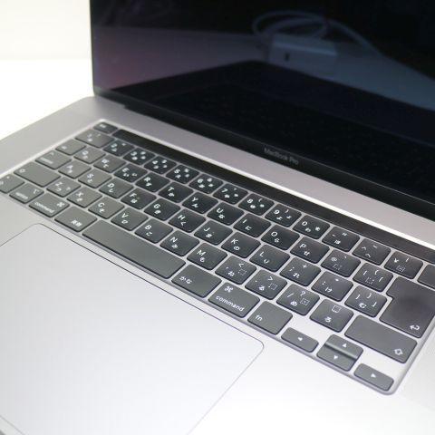 美品 MacBook Pro 2019 16インチ 第9世代 Core i7 32GB SSD 512GB