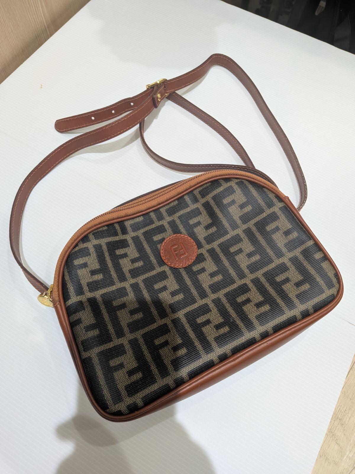 ☆FENDI フェンディ ズッカ柄 ショルダーバッグ PVC レザー ブラウン ヴィンテージ イタリア製