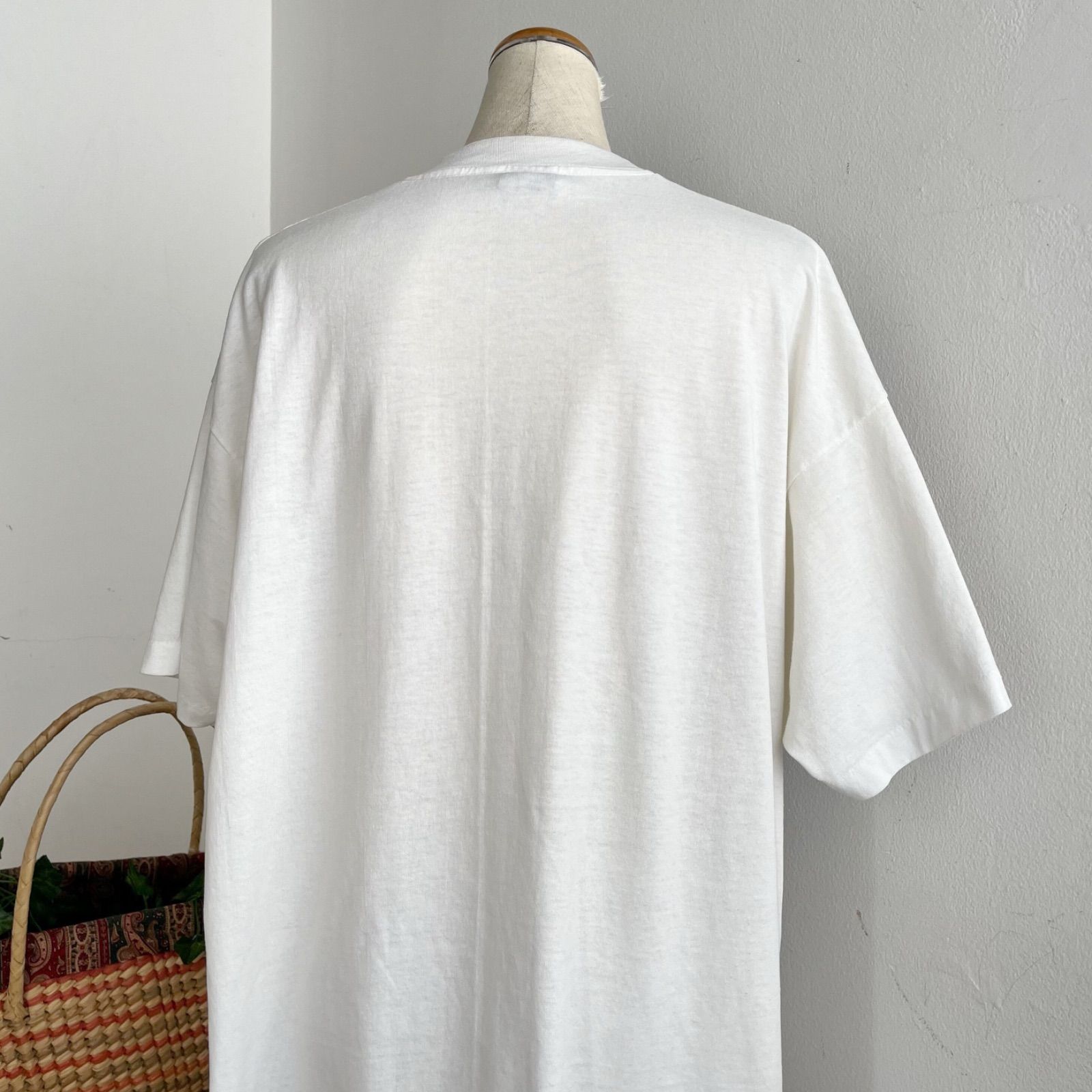 90s マジックラビット プリント 半袖Tシャツ USA製 シングルステッチ vintage ヴィンテージ ビンテージ アメリカ古着 USED メンズXLサイズ