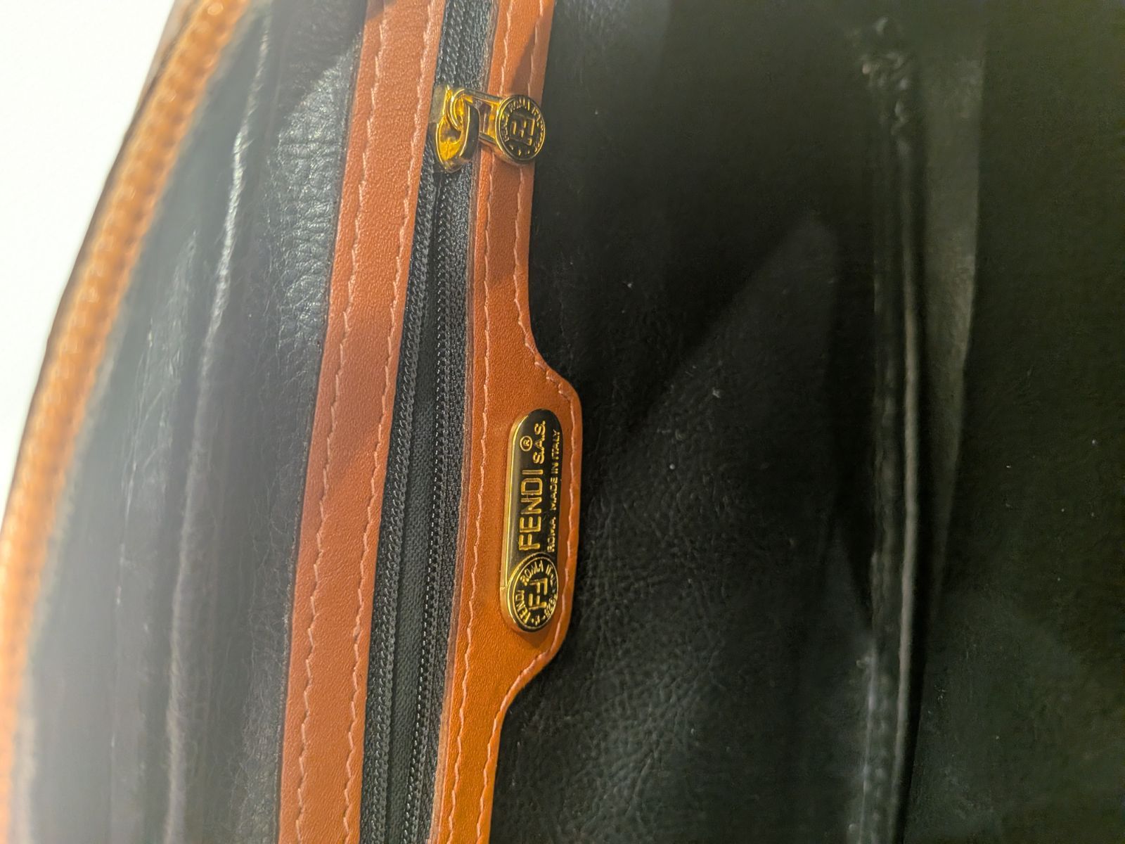 ☆FENDI フェンディ ズッカ柄 ショルダーバッグ PVC レザー ブラウン ヴィンテージ イタリア製 ☆FENDI フェンディ ズッカ柄 ショルダーバッグ PVC レザー ブラウン ヴィンテージ イタリア製