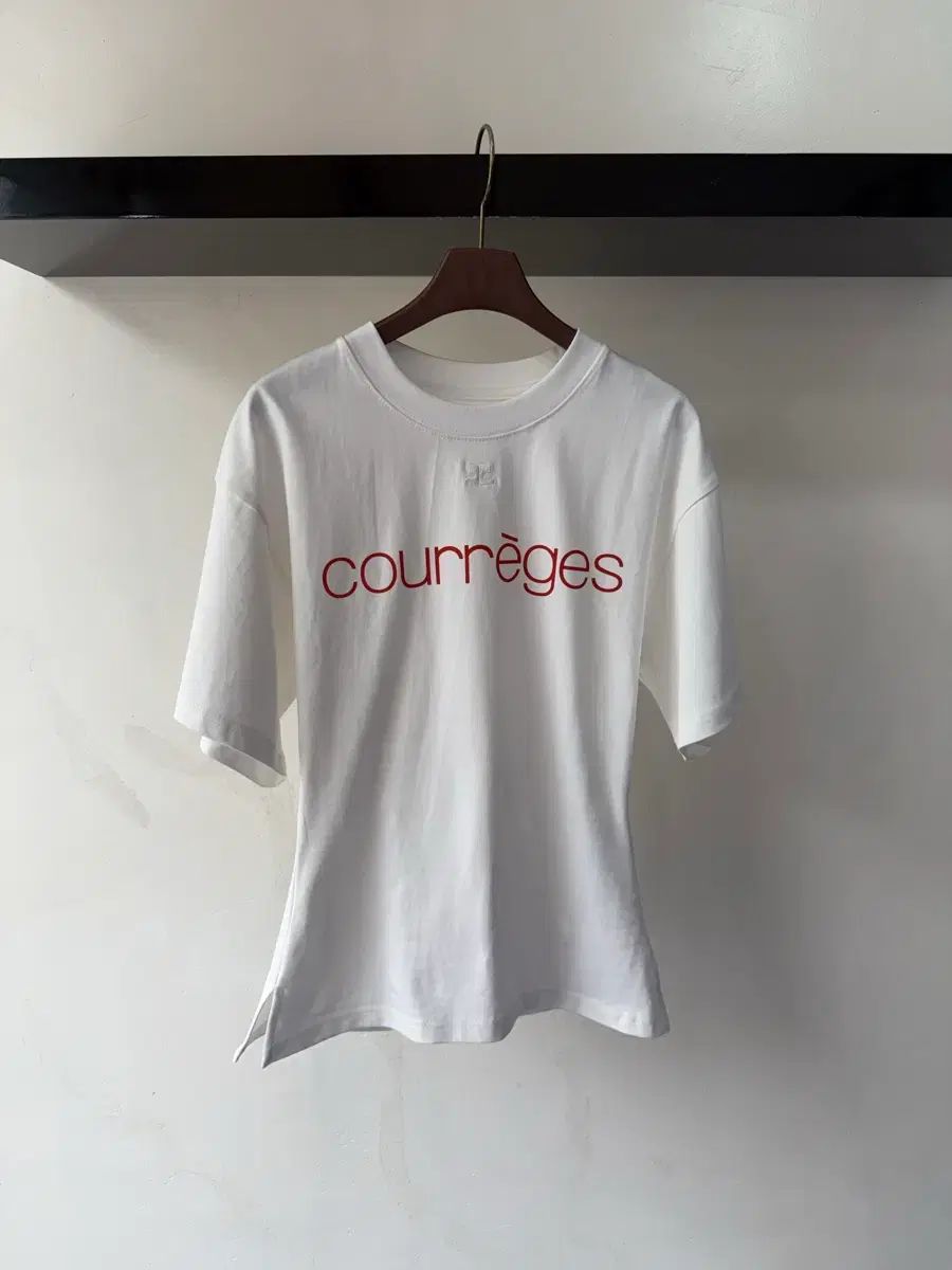 クレLINE Tシャツ