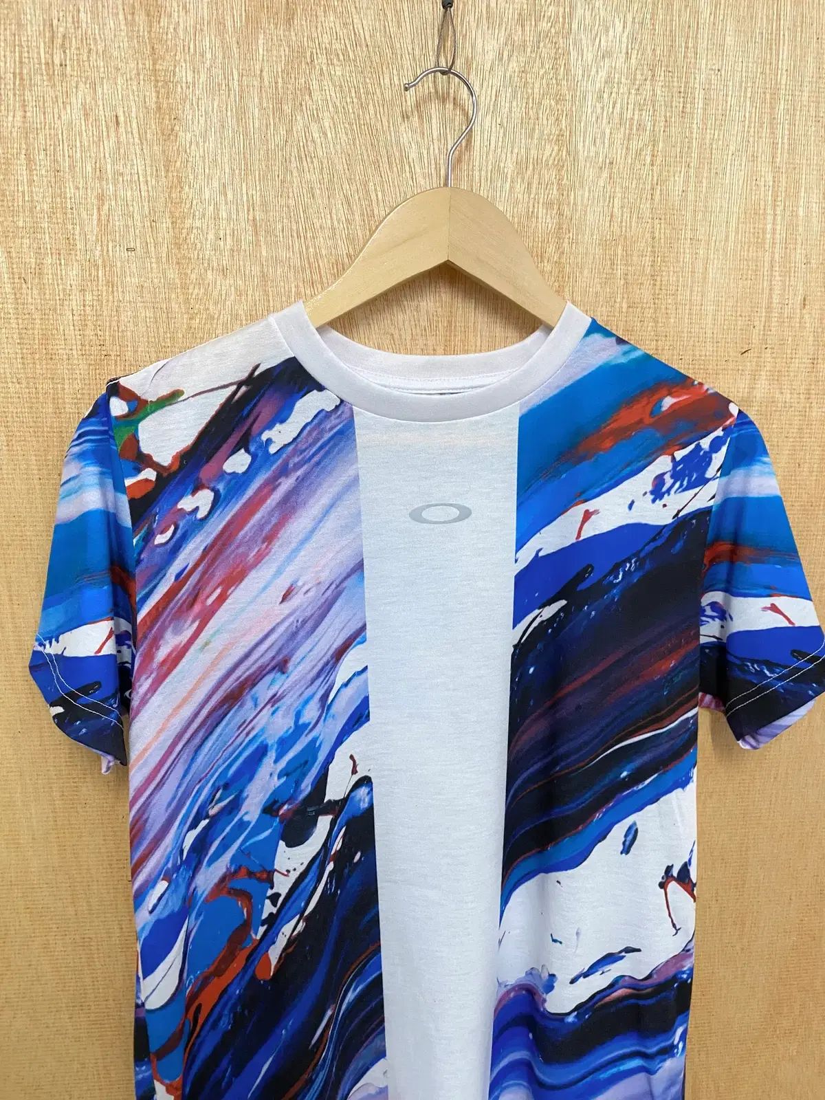 OAKLEY x MEGURU YAMAGUCHI t-shirt オークリー メグ OAKLEY x MEGURU YAMAGUCHI t-shirt オークリー メグ
