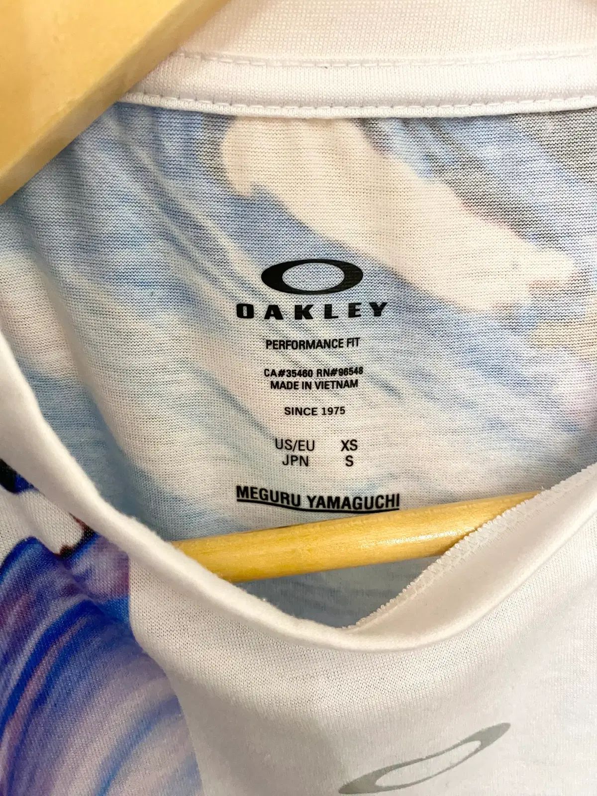 OAKLEY x MEGURU YAMAGUCHI t-shirt オークリー メグ OAKLEY x MEGURU YAMAGUCHI t-shirt オークリー メグ
