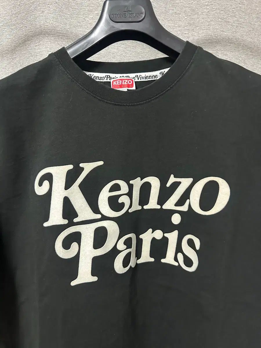 KENZO X VERDY レタリング 半袖 ブラック (L) KENZO X VERDY レタリング 半袖 ブラック (L)