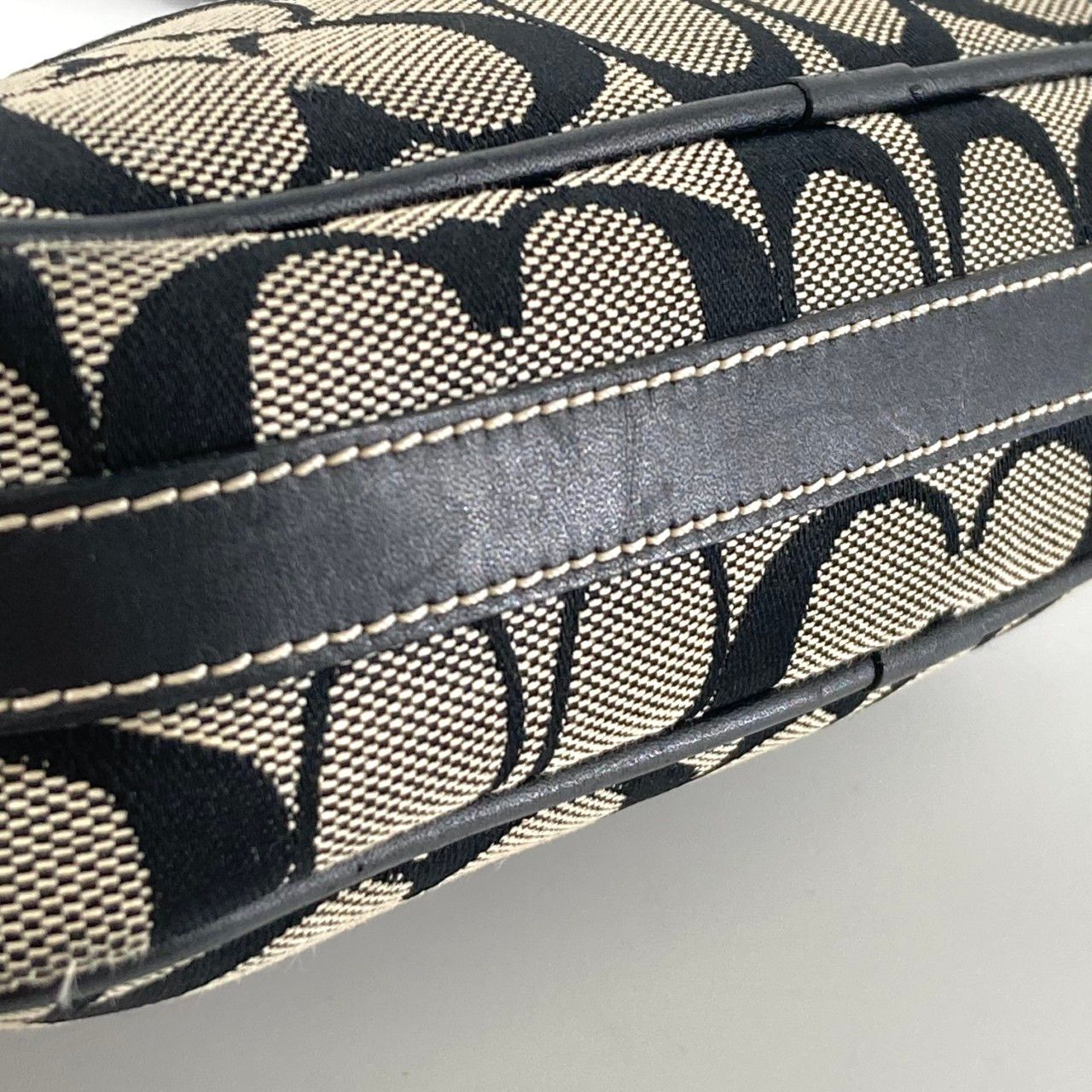 COACH（コーチ） シグネチャー 6616 ショルダーバッグ ベージュ - メルカリ
