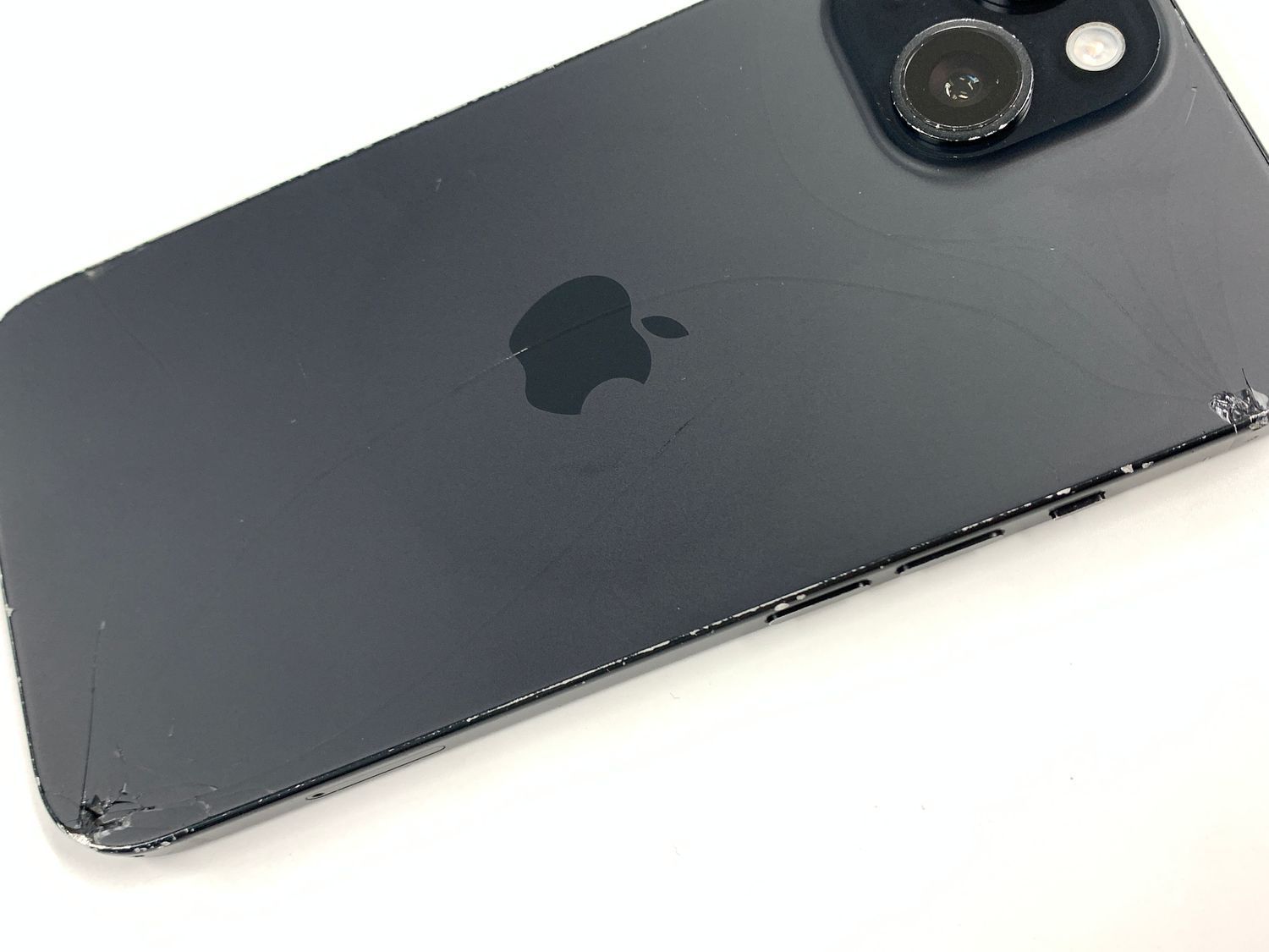 ジャンク iPhone15 128GB ブラック SIMフリー - メルカリ