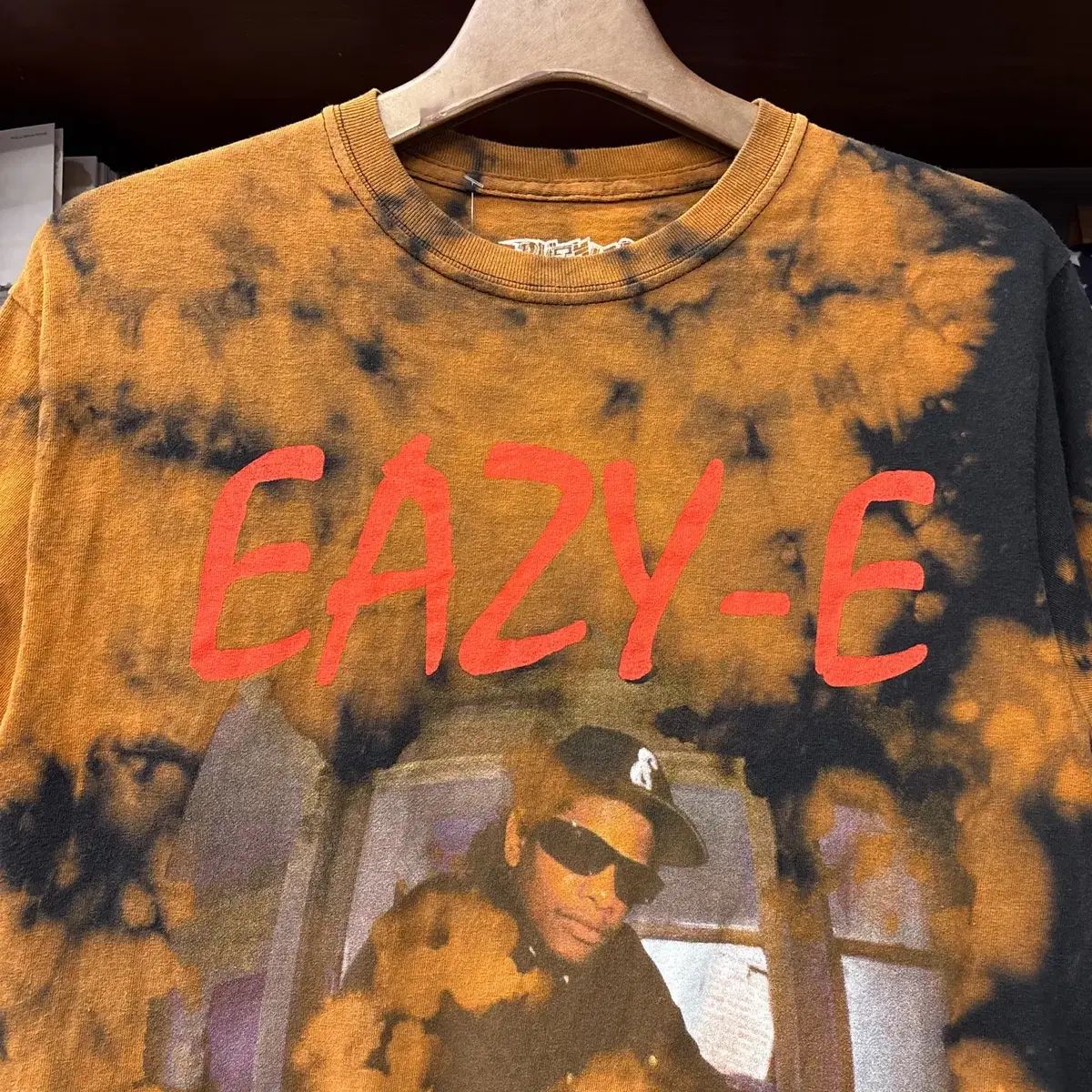 N W A ルスリース レコード OFFICIAL MD Easy-E タイダイ Tシャツ N1522 N W A ルスリース レコード OFFICIAL MD Easy-E タイダイ Tシャツ N1522