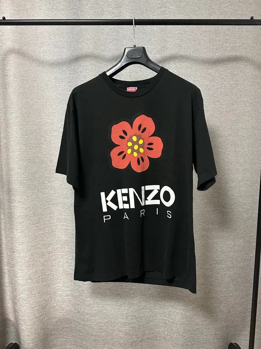 KENZO ボケ フラワー 半袖 ブラック (XXL)