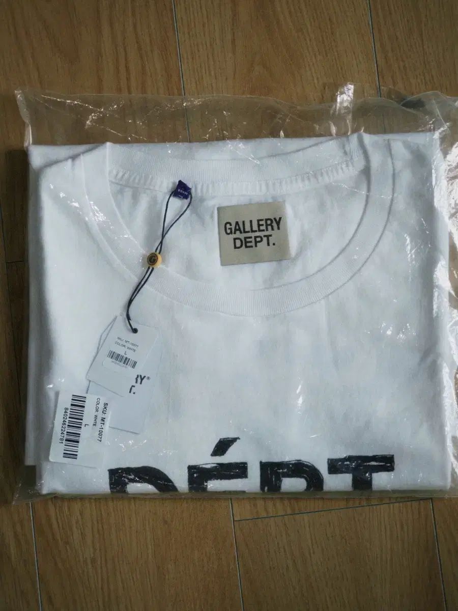 ギャラリー デプト ムーディー 半袖 Tシャツ 白 ギャラリー デプト ムーディー 半袖 Tシャツ 白