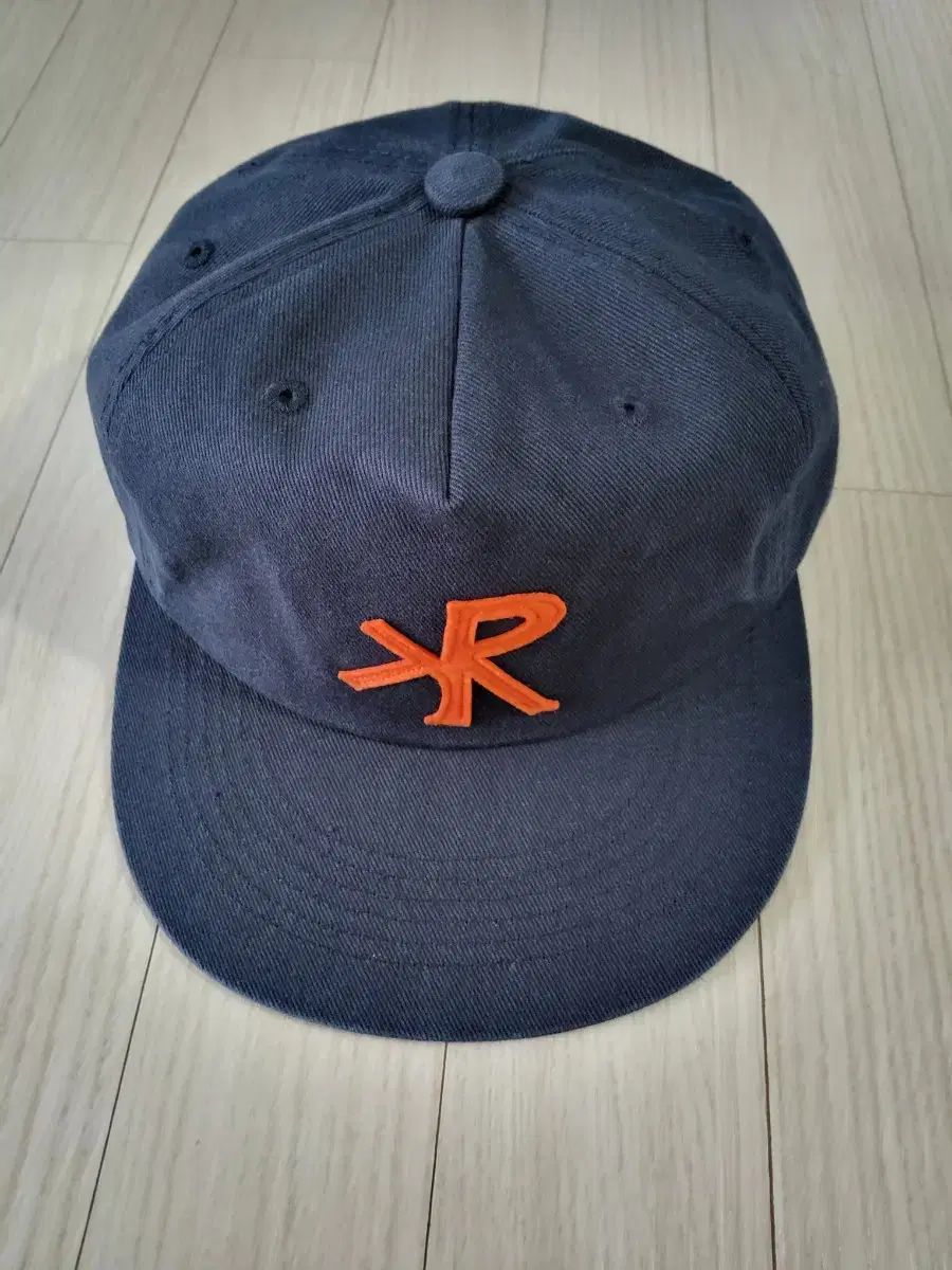 新品)クラッカー アトリエ キャップ (ディープネイビー OG)
