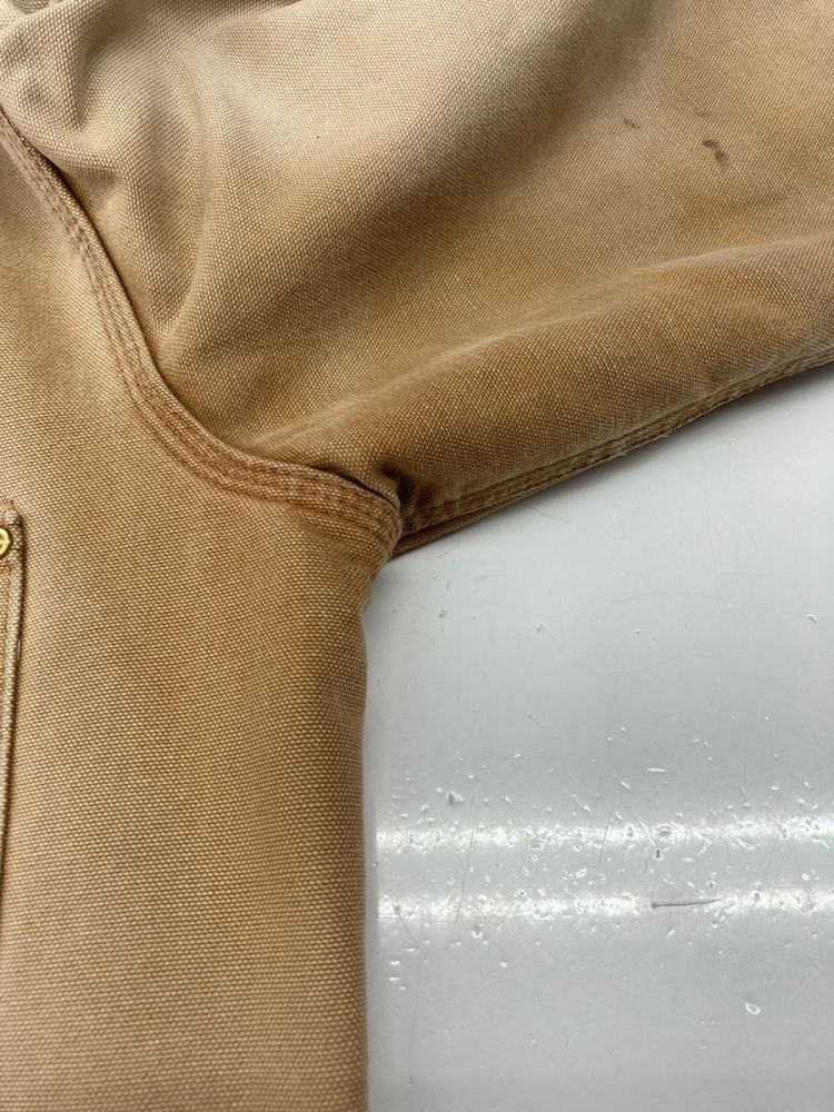 カーハート Carhartt Michigan Chore Coat ミシガン チョア コート ボタンアップ ワーク 裏ブランケット ジャケット 薄茶 C01 BRN サイズ36R ジャケット ロゴ ベージュ 104MT-3291