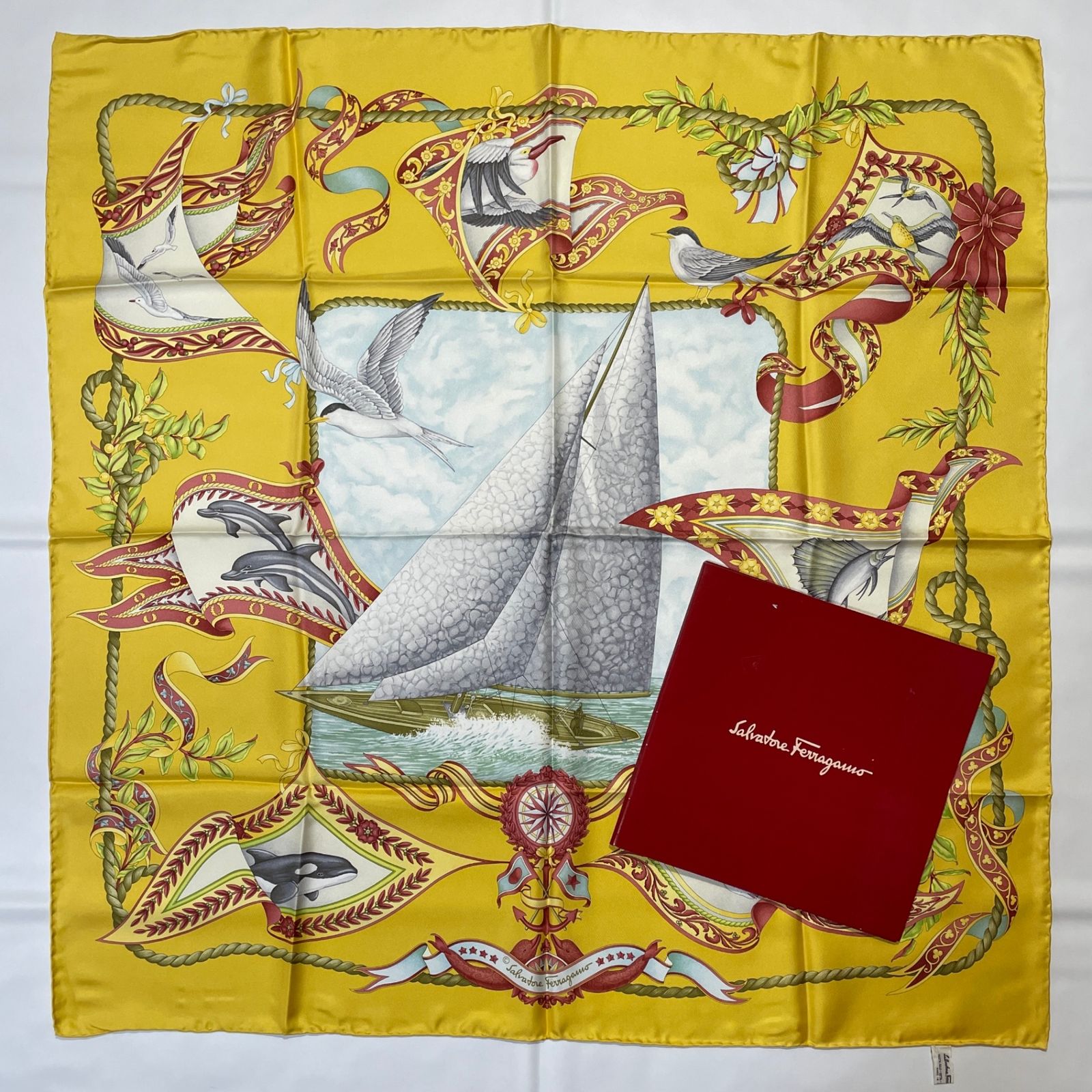 2604-193｜美品｜フェラガモ スカーフ シルク イエロー