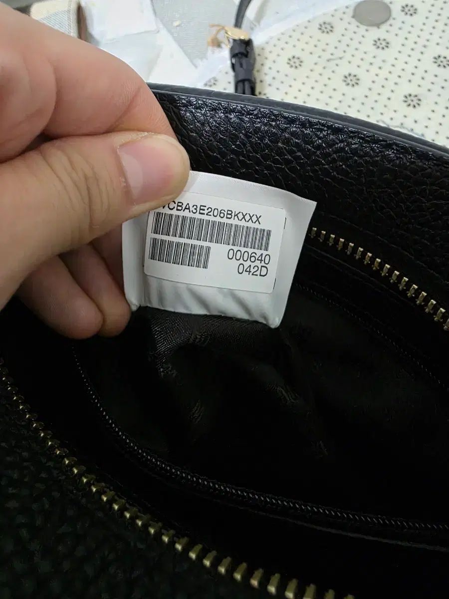 DAKS レディース クロスバック ブラック DAKS レディース クロスバック ブラック
