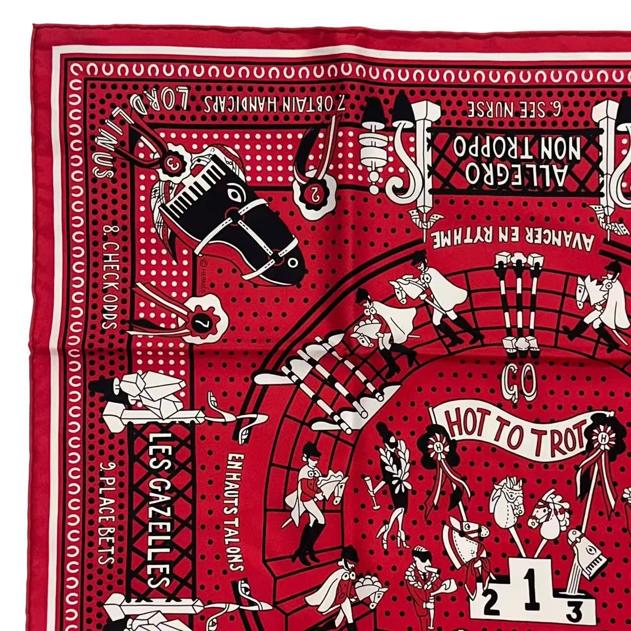 未使用品 HERMES エルメス スカーフ シルク バンダナ HOT TO TROT 馬 競技 表彰台 レッド 箱付き