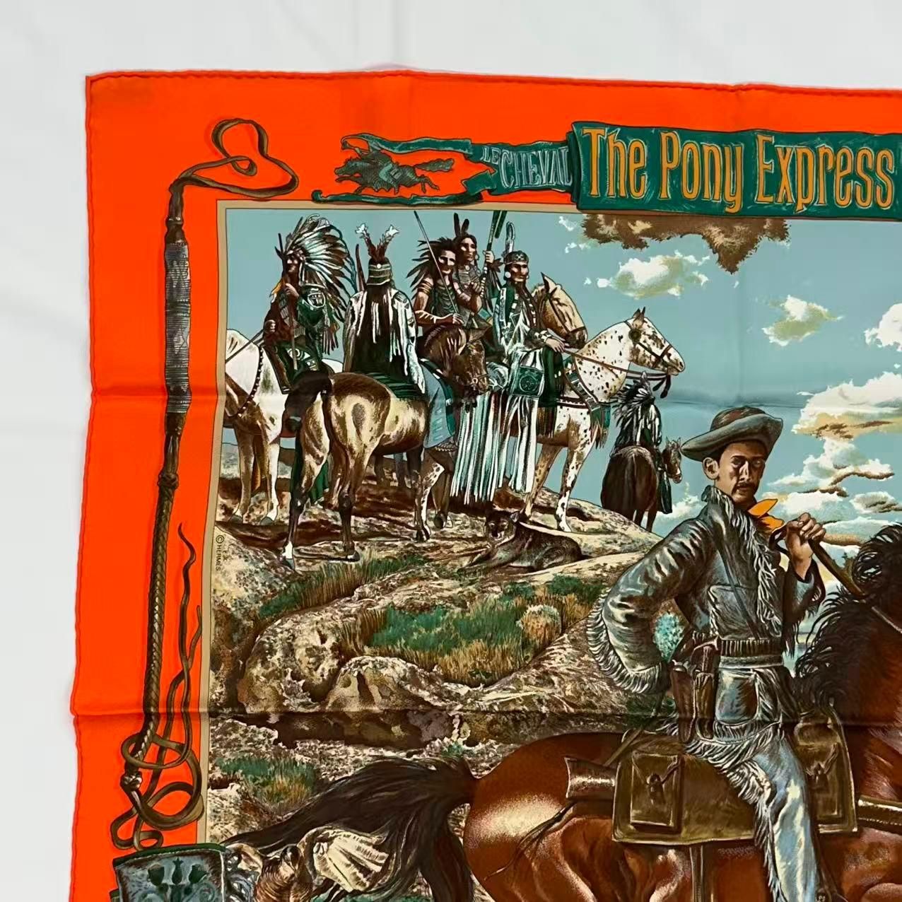 極美品 HERMES エルメス スカーフ シルク The Pony Express ポニー・エクスプレス 郵便社 オレンジ 箱付き 極美品 HERMES エルメス スカーフ シルク The Pony Express ポニー・エクスプレス 郵便社 オレンジ 箱付き