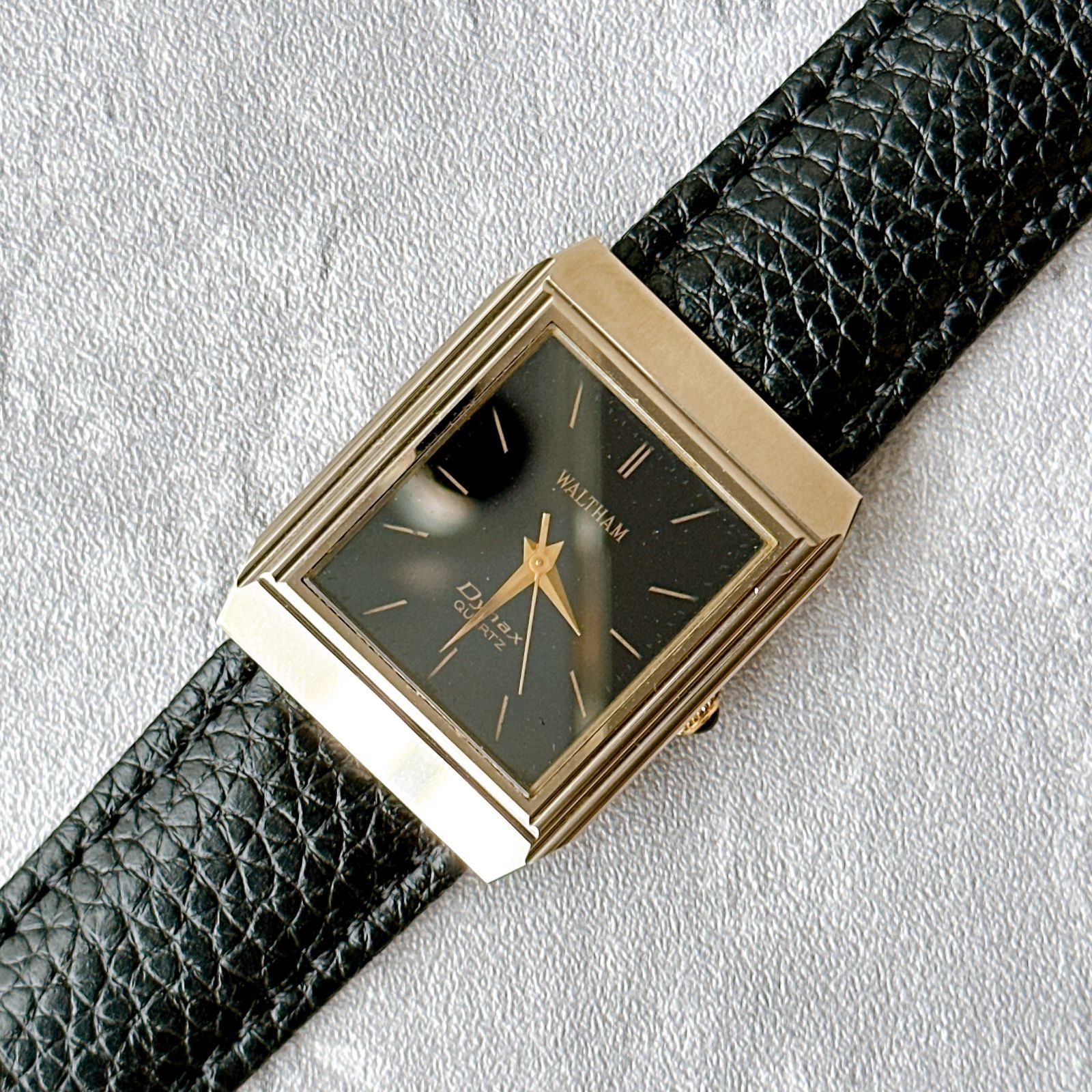 WALTHAM Dynax ウォルサム ダイナックス Quartz ブラックダイヤル