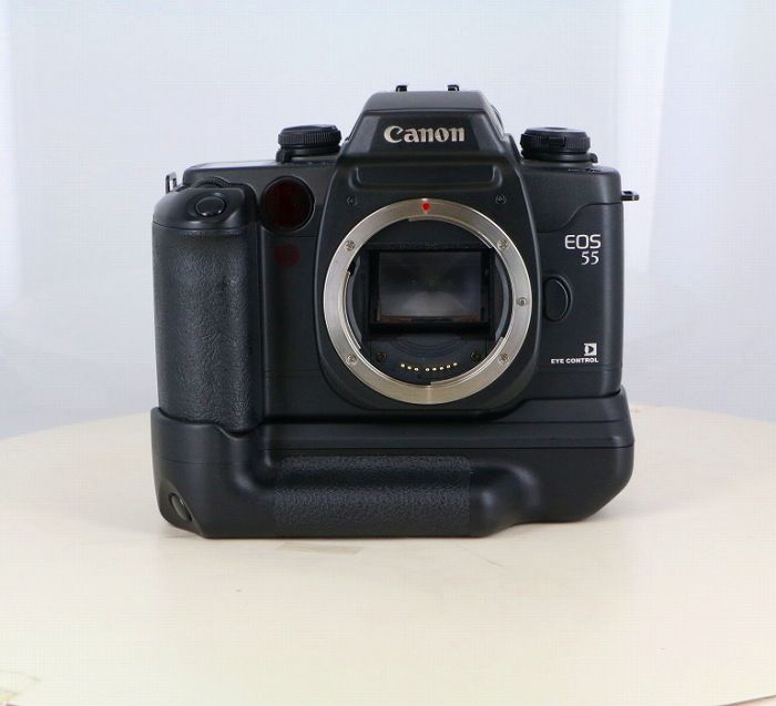 【中古】(キヤノン) Canon EOS 55 ボディ+BP-50 縦位置グリップ