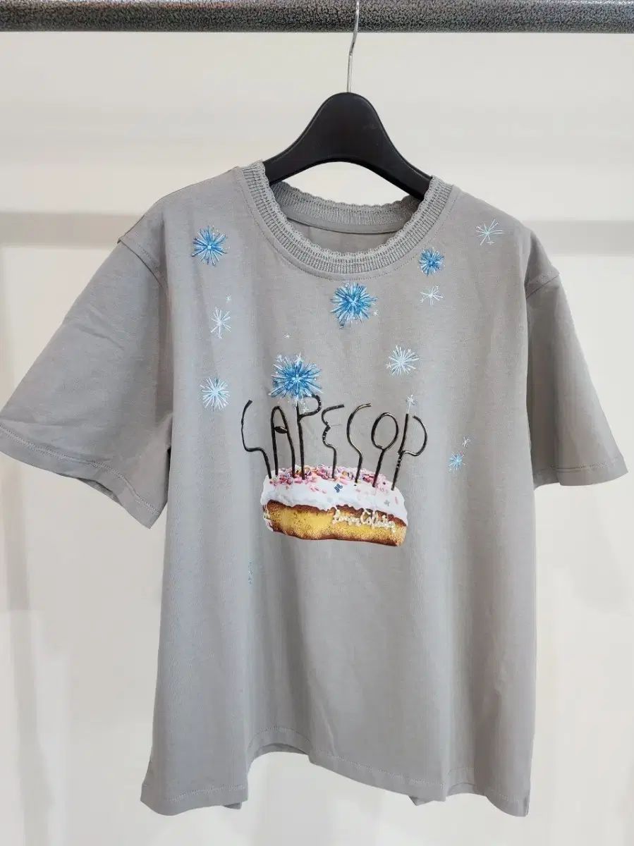 ランバン 刺繍&ビディングプリント ハーフスリーブ Tシャツ