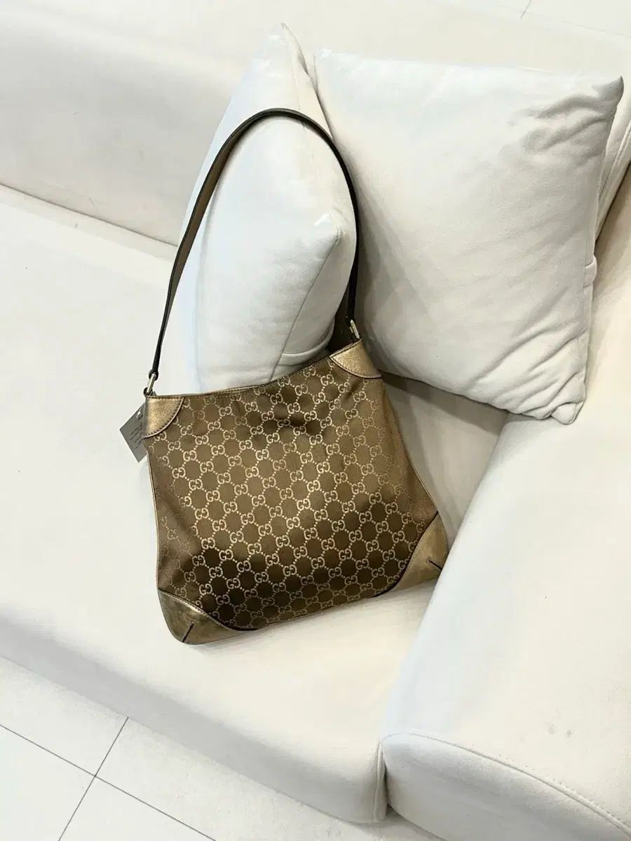 グッチ GGプリンシ ショルダーバッグ (正規品)