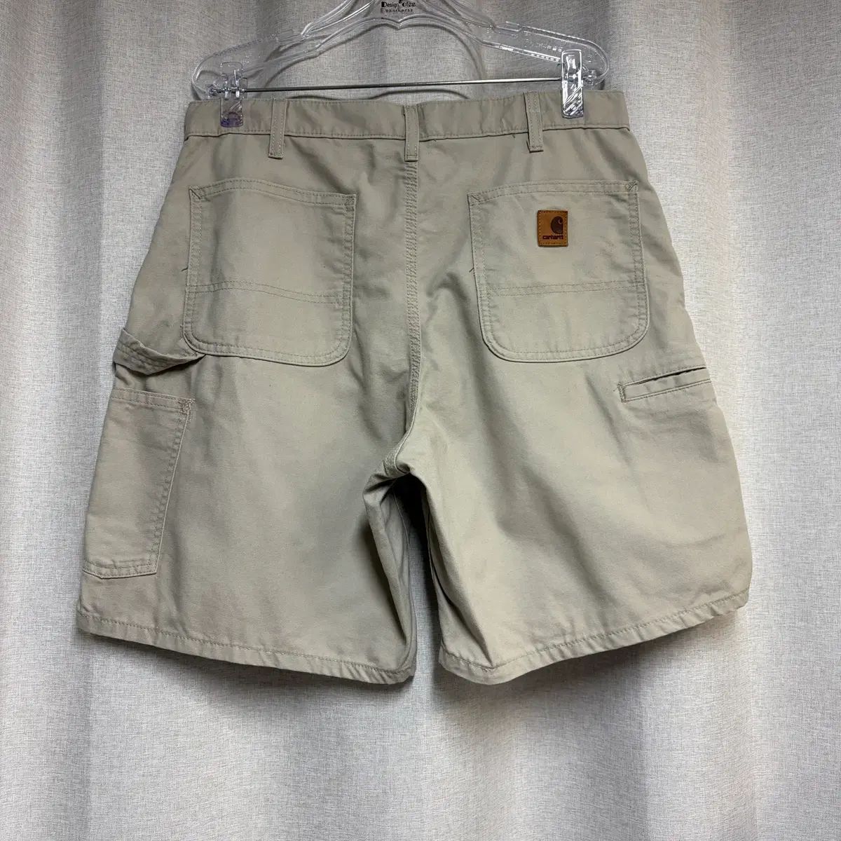 カーハート B144 TAN オリジナルフィット カーペンター ショーツ (実寸 W32)