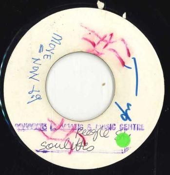 ジャマイカ7” The Soulettes Dont Care What The People Say / Tighten Up none Studio One /00050