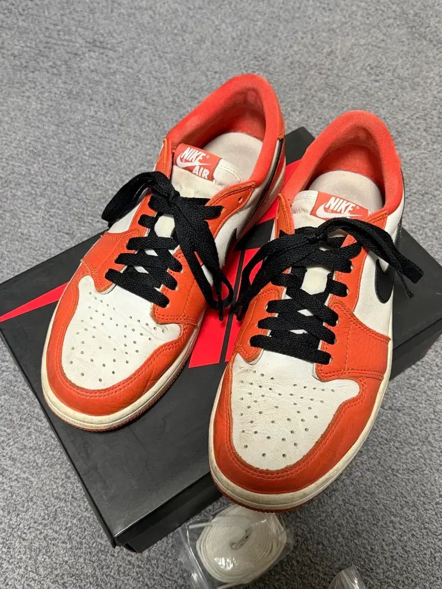 265 ジョーダン 1 ロー OG スターフィッシュ