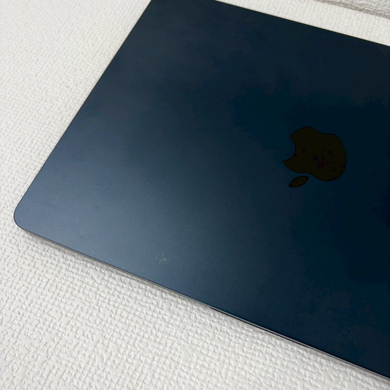 Apple MacBook Air M2 2022 13.6