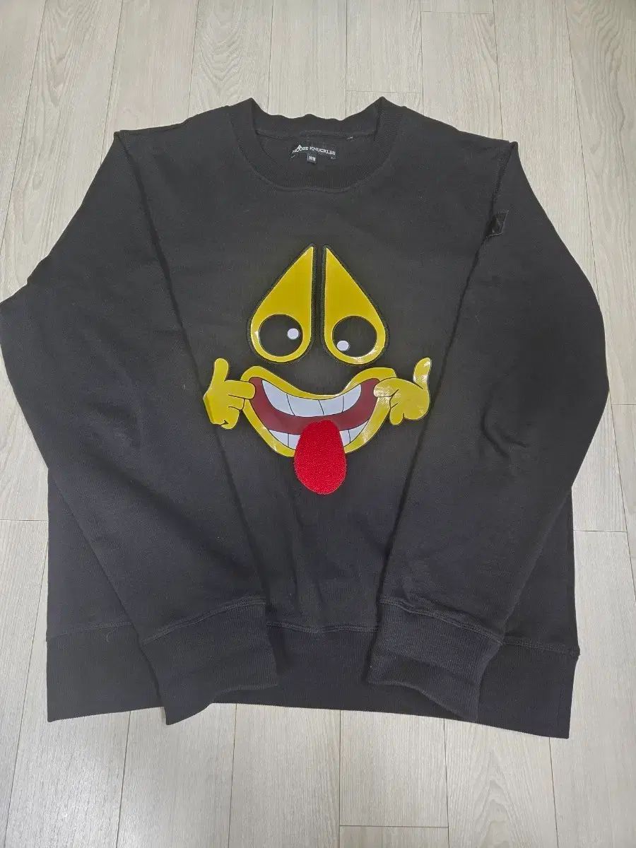 MOOSE KNUCKLES ムースナックルズ スウェット