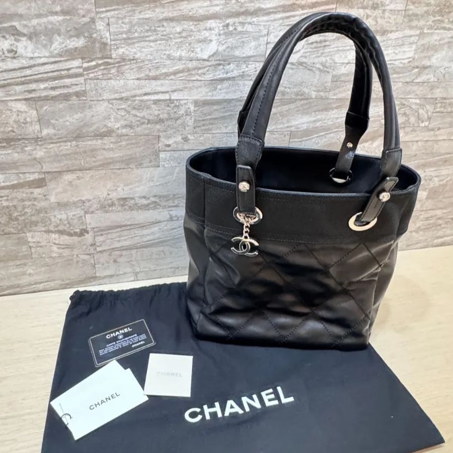 CHANEL】 Paris Biarritz MM シャネル パリビアリッツトートMM トート