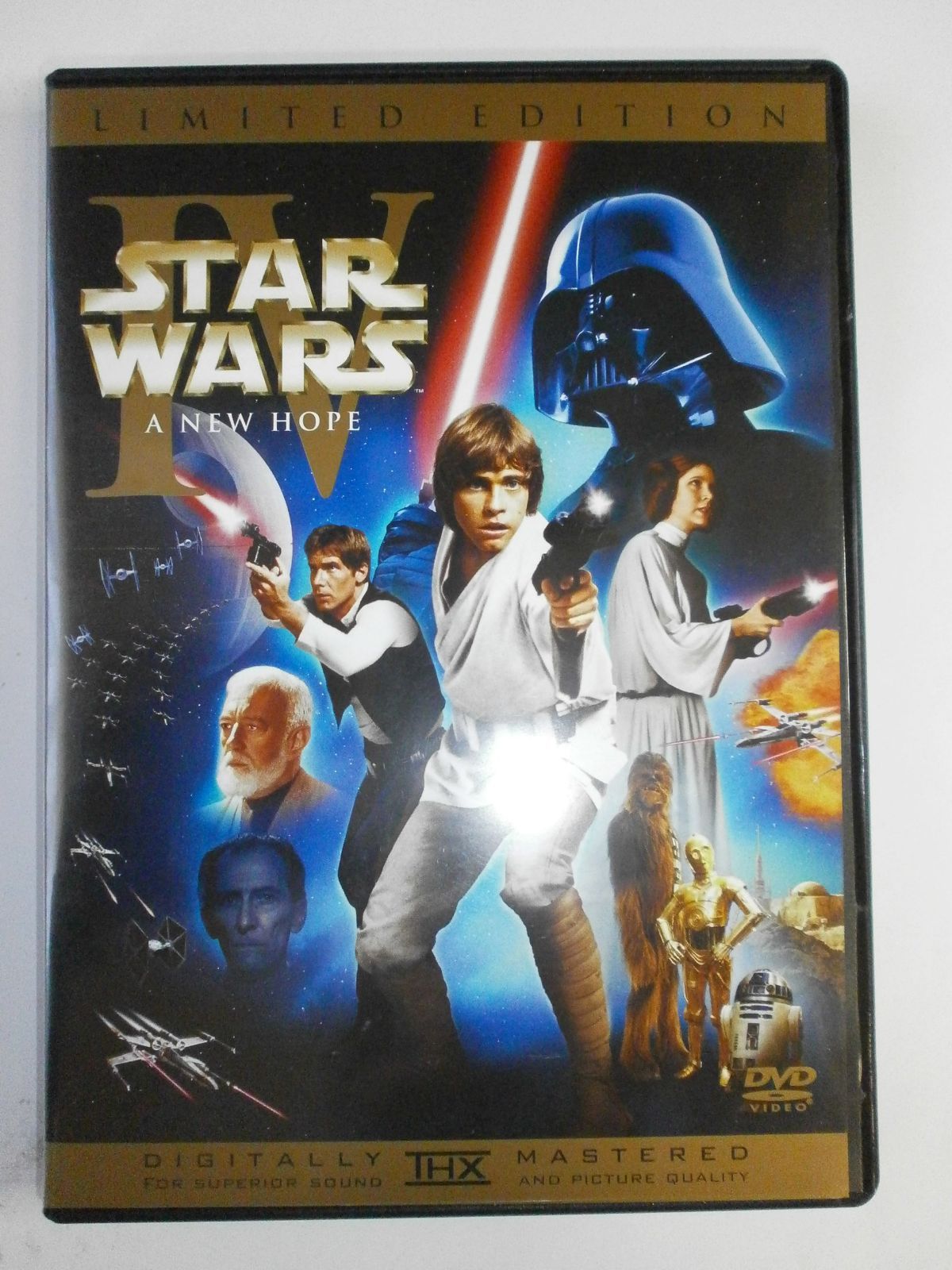 スター・ウォーズ 新たなる希望(エピソードIV) (リミテッド・エディション2枚組) [DVD]