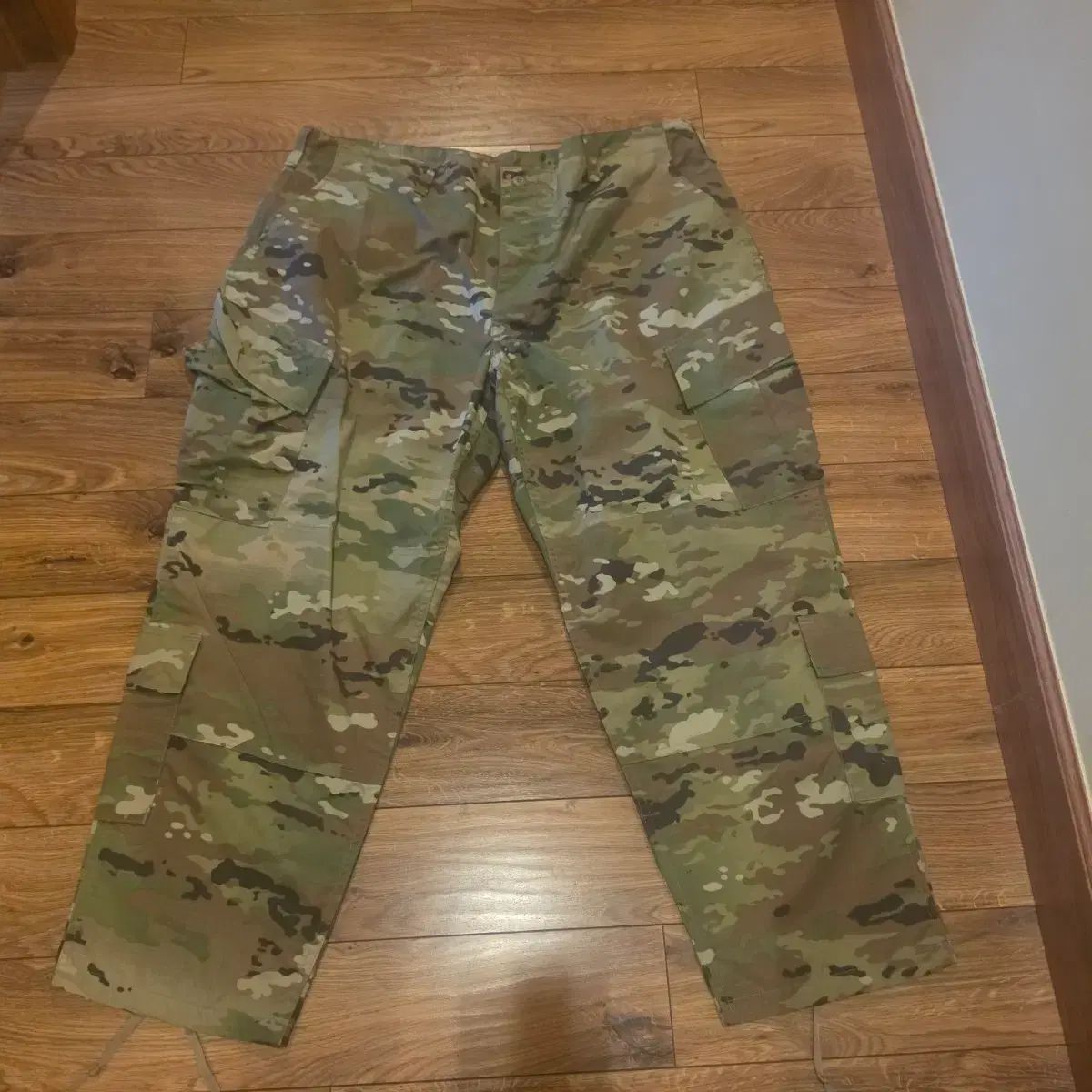 ミリタリー軍服ズボン オーバーサイズ 2XL ウエスト43-47 未使用新品