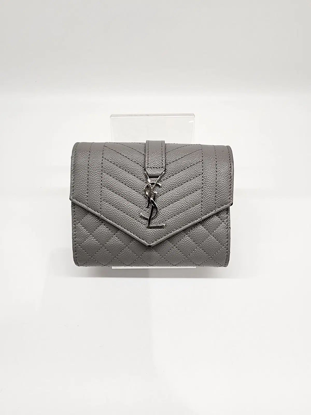 Saint Laurent サンローラン 651028 マトラッセ ENVELOPE(エンベロープ) 二つ折り財布 グレー
