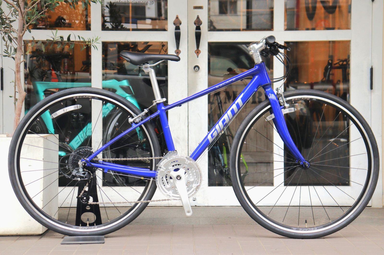 未使用】 ジャイアント GIANT エスケープ ESCAPE R3 MS 2023モデル XXS