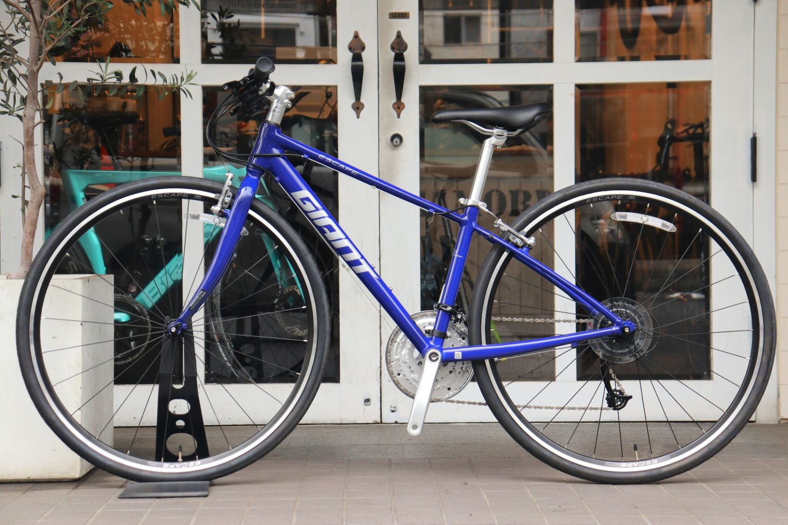 未使用】 ジャイアント GIANT エスケープ ESCAPE R3 MS 2023モデル XXS
