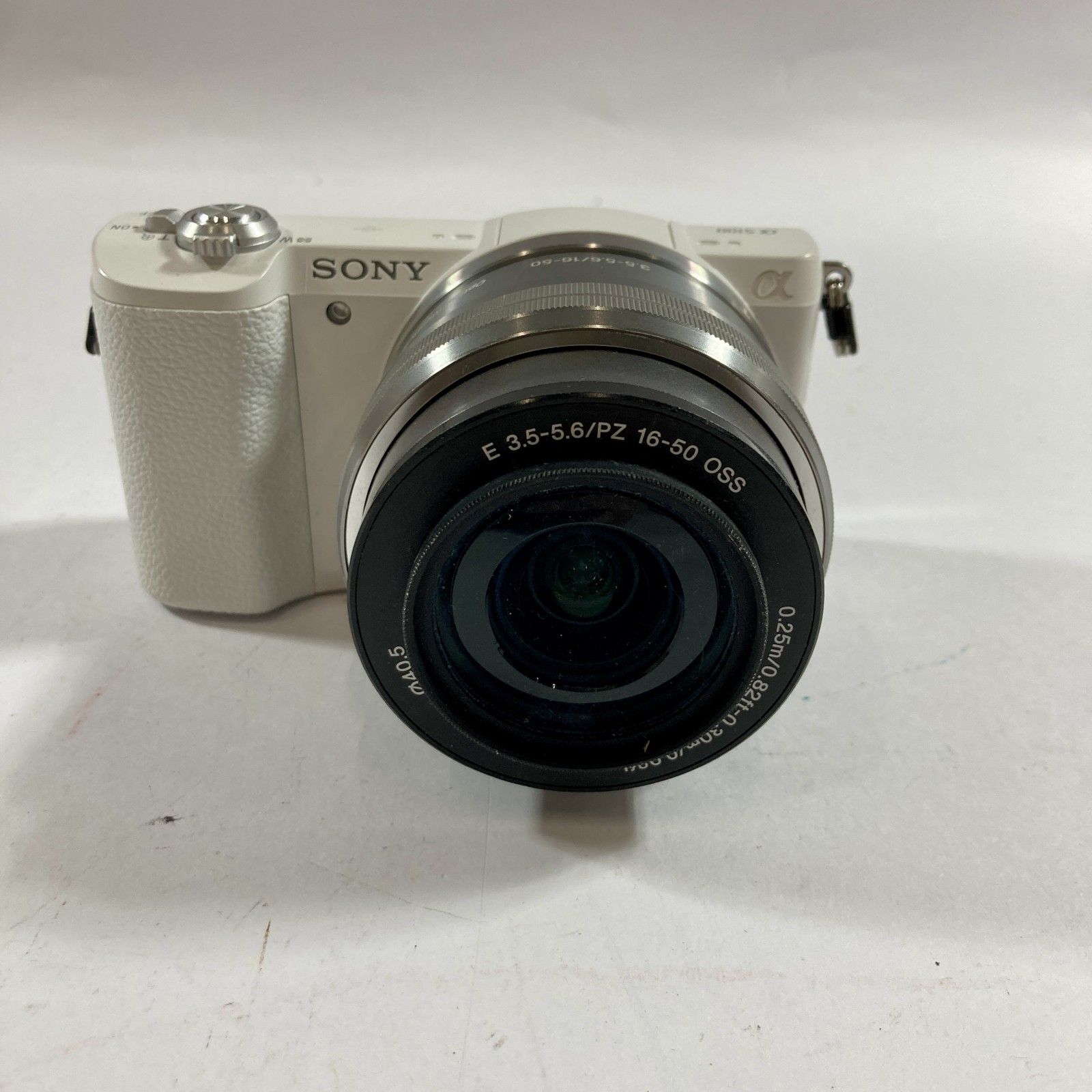 ★ SONY ソニー α5100 ミラーレスカメラ E PZ 16-50mm F3.5-5.6 OSSレンズ ホワイト 動作未 ジャンク品
