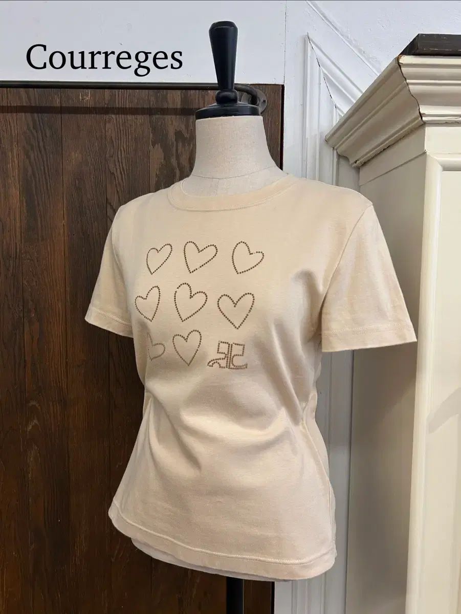 クレージュ 正規品 ベージュ ロゴTシャツ