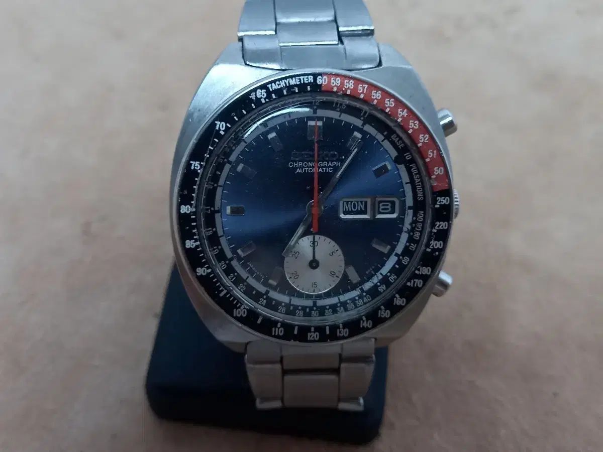 SEIKO 70's ヴィンテージ クロノグラフ 自動巻き 時計 (オーバーホール 商品)