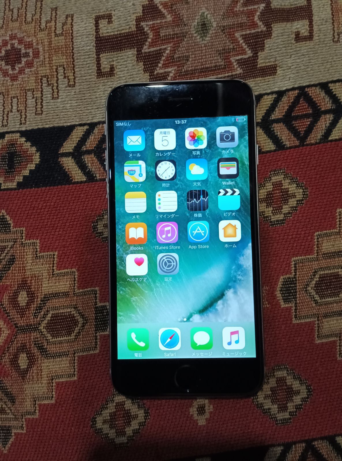 iPhone 6 64GB シルバー 美品液晶 動作確認済 - メルカリ